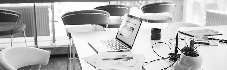 Wyrok NSA w sprawie odliczenia VAT od wydatków związanych z pogrzebem pracownika.